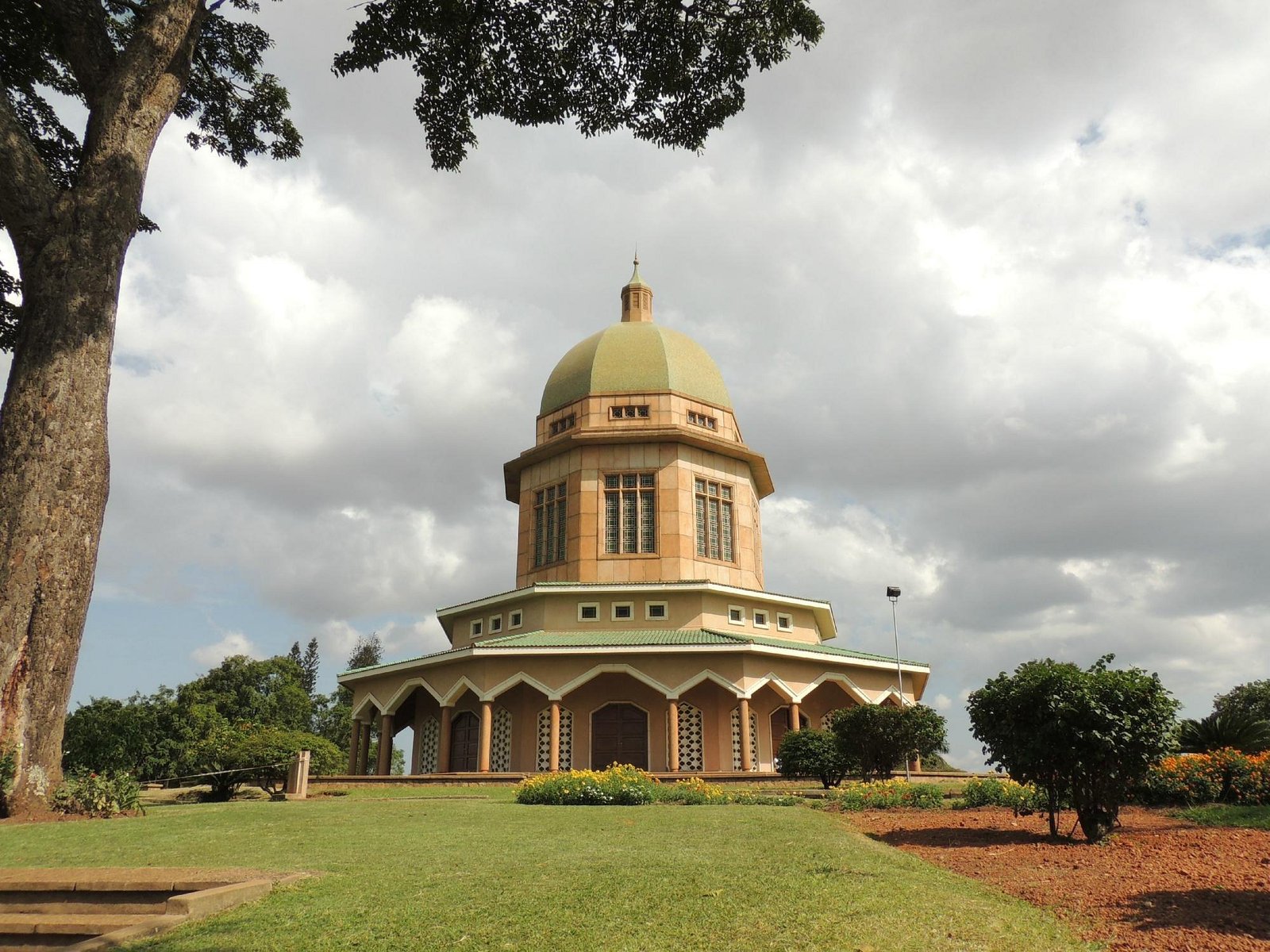 Bahai temple Kampala